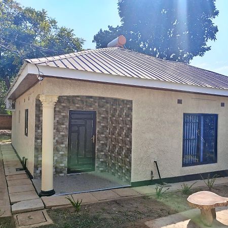Matt Bed And Breakfast Lilongwe Exterior foto